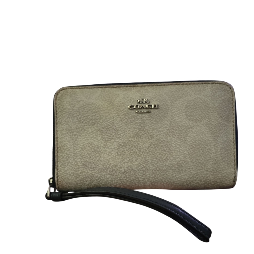 Coach Cream Wristlet Clutch - Picture 2 of 10